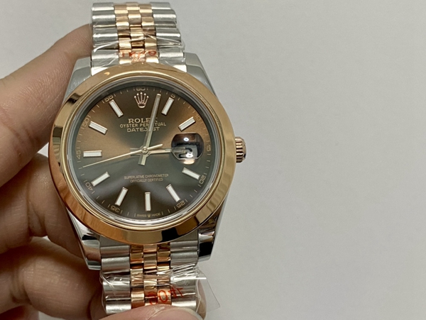 激安ロレックス着用イメージ